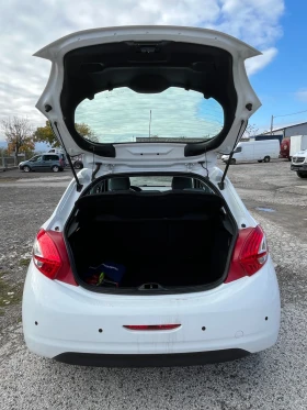 Peugeot 208 1.4 , снимка 14