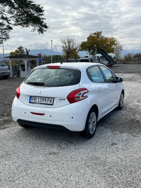 Peugeot 208 1.4 , снимка 8