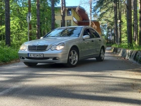Mercedes-Benz C 180, снимка 2