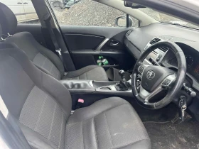 Toyota Avensis 2.0 124кс 2012г Facelift  Навигация, снимка 11