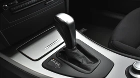 BMW 325 i Steptronic, снимка 14