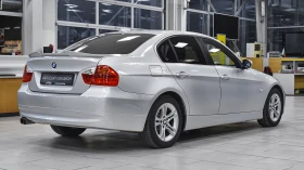 BMW 325 i Steptronic, снимка 6