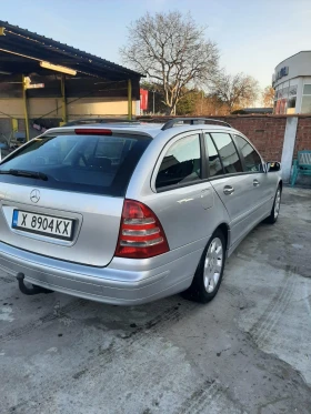 Mercedes-Benz C 200, снимка 10