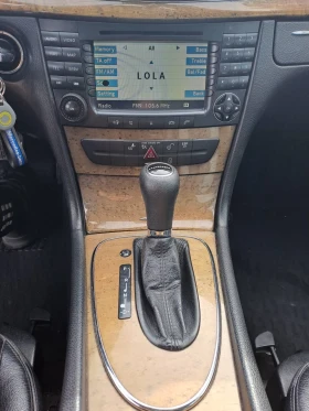 Mercedes-Benz E 220, снимка 8