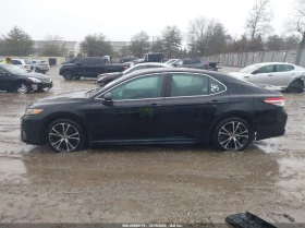 Toyota Camry SE - 13500 € / 26403.70 лв. - 82543421 2