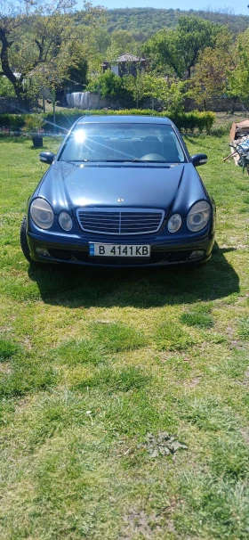 ����� �� �������� �� Mercedes-Benz E 220