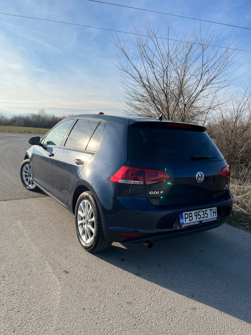 VW Golf 1.6 TDi Full Full, снимка 4 - Автомобили и джипове - 47827560