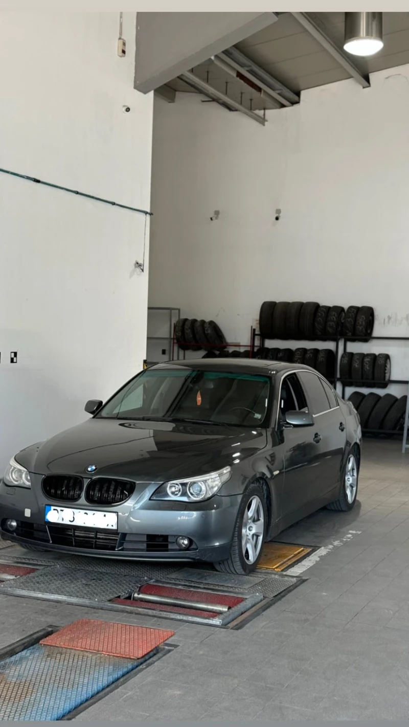 BMW 530, снимка 1 - Автомобили и джипове - 47607555