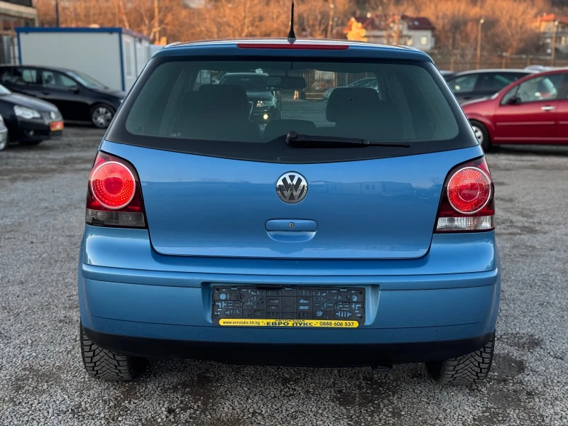 VW Polo 1.6i 105кс ГАЗ-БЕНЗИН КЛИМАТИК , снимка 5 - Автомобили и джипове - 48632160