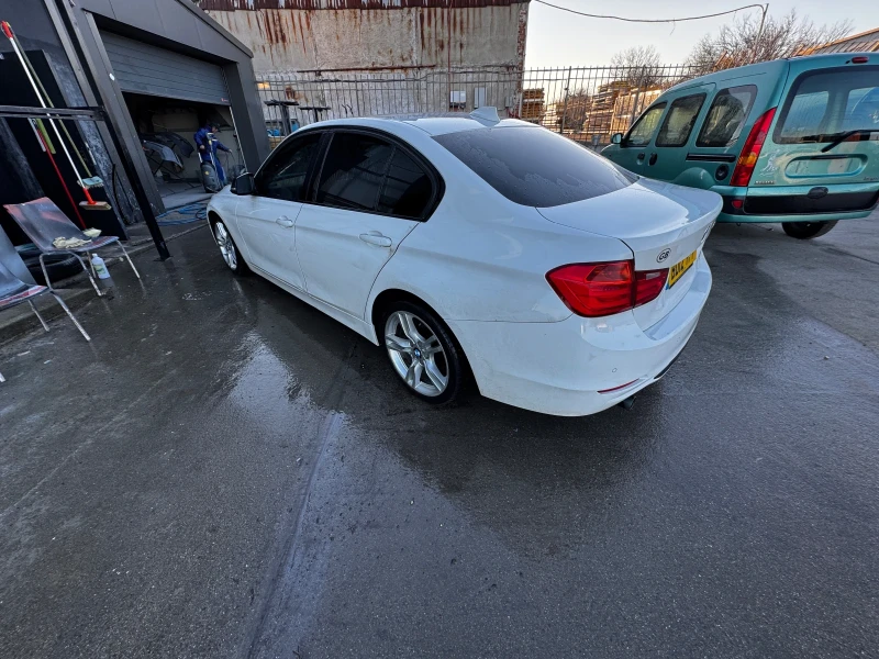 BMW 318 Sedan disel, снимка 6 - Автомобили и джипове - 48730792