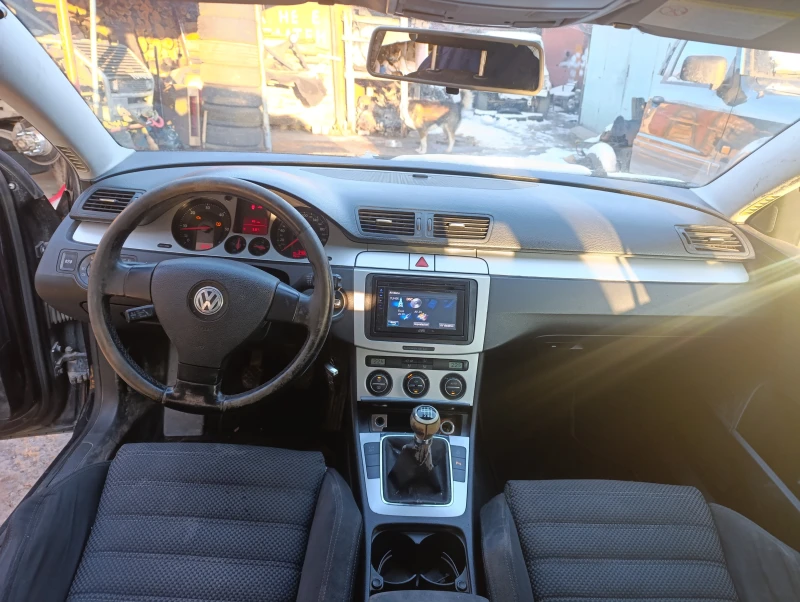 VW Passat 2.0тди BKP, снимка 8 - Автомобили и джипове - 49213545