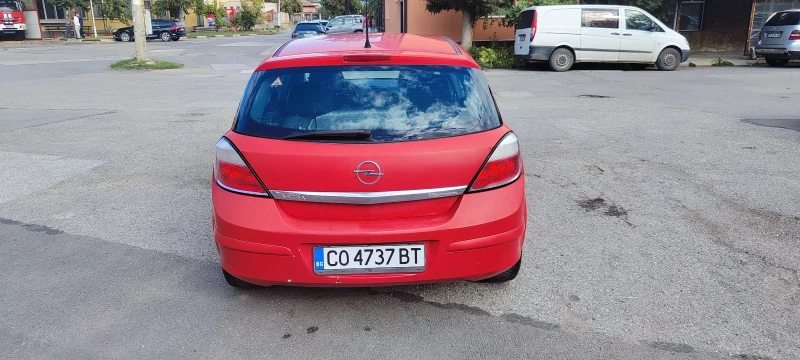 Opel Astra, снимка 3 - Автомобили и джипове - 49218079