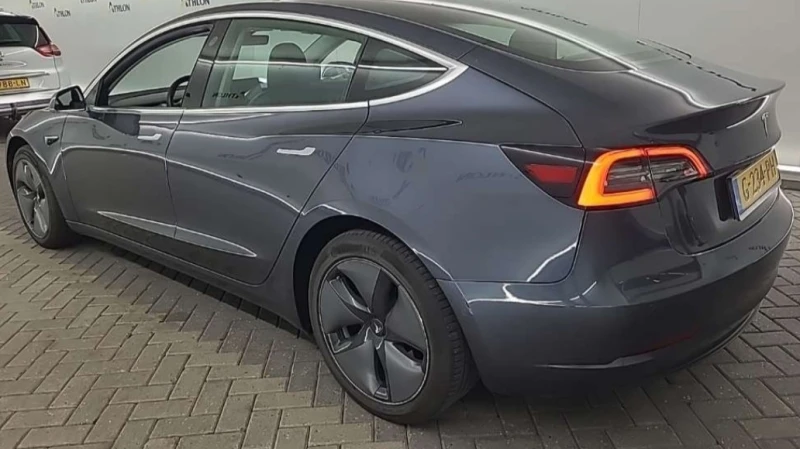 Tesla Model 3  4х4 Европейска Гаранция, снимка 4 - Автомобили и джипове - 49610069