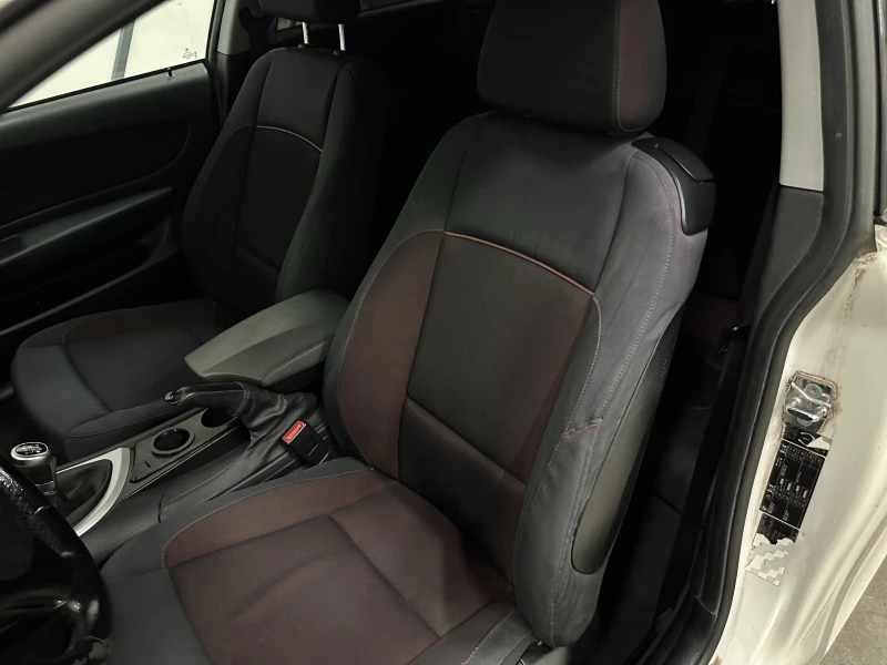 BMW 123 * 204 К.С.* ОБСЛУЖЕНА* РЕГИСТРИРАНА*  , снимка 14 - Автомобили и джипове - 51447840