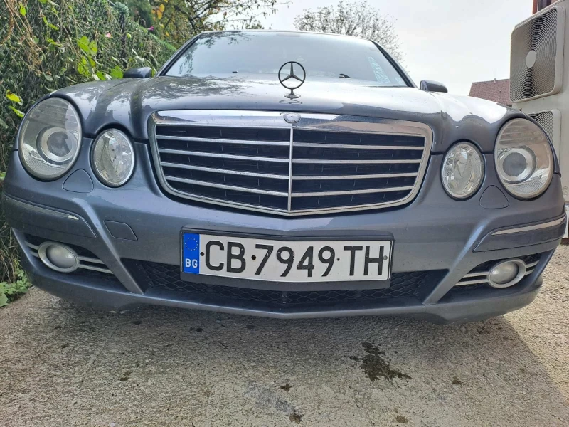 Mercedes-Benz E 220, снимка 11 - Автомобили и джипове - 52359604