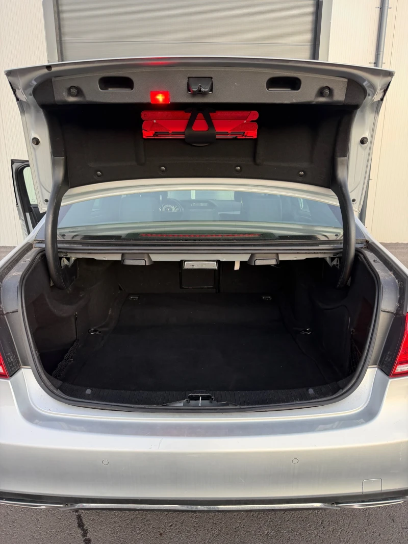 Mercedes-Benz E 350 Лизинг нов внос уникат, снимка 11 - Автомобили и джипове - 52405926