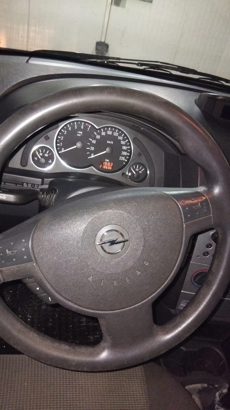 Opel Meriva, снимка 12 - Автомобили и джипове - 52422145