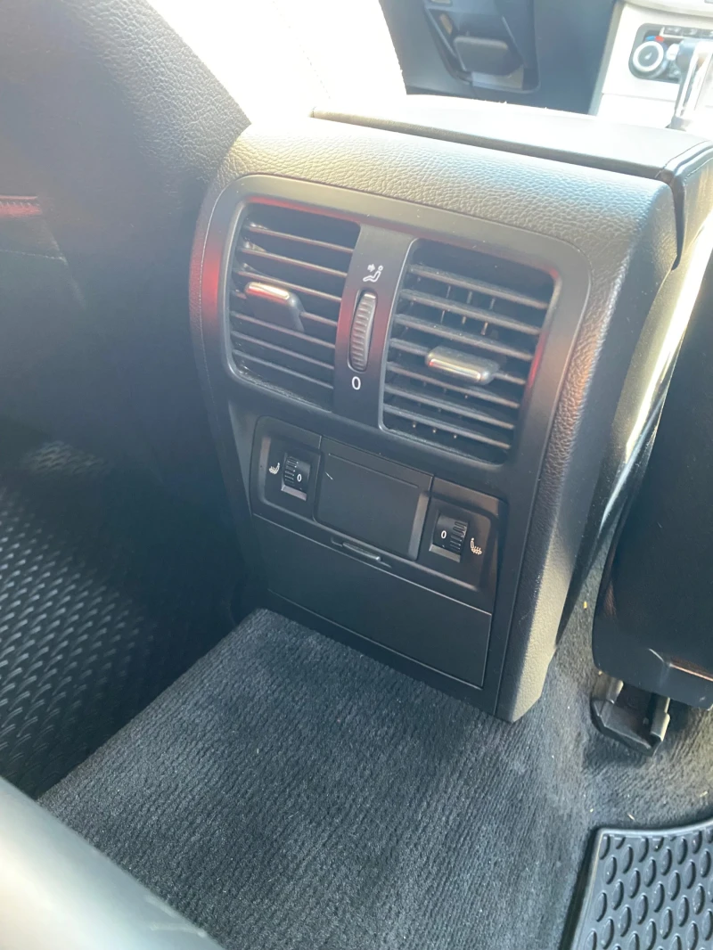 VW Passat CC 3.6 R-line, снимка 16 - Автомобили и джипове - 52424683