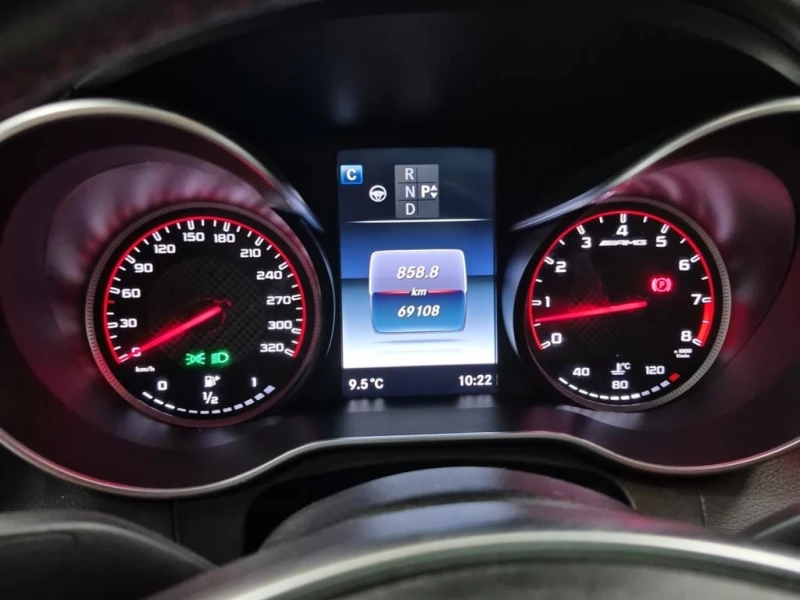 Mercedes-Benz C 63 AMG S  CARFAX, снимка 10 - Автомобили и джипове - 52565623