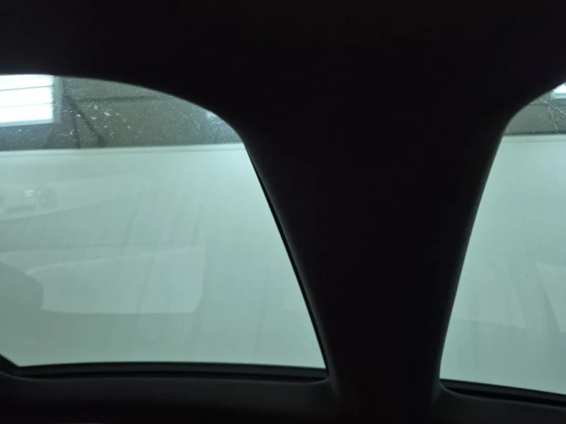 Mercedes-Benz C 63 AMG S  CARFAX, снимка 13 - Автомобили и джипове - 52565623