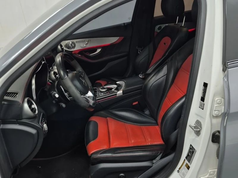 Mercedes-Benz C 63 AMG S  CARFAX, снимка 5 - Автомобили и джипове - 52565623