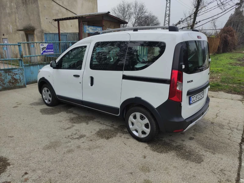 Dacia Dokker 1.5 DCI stepway , снимка 2 - Автомобили и джипове - 52598427