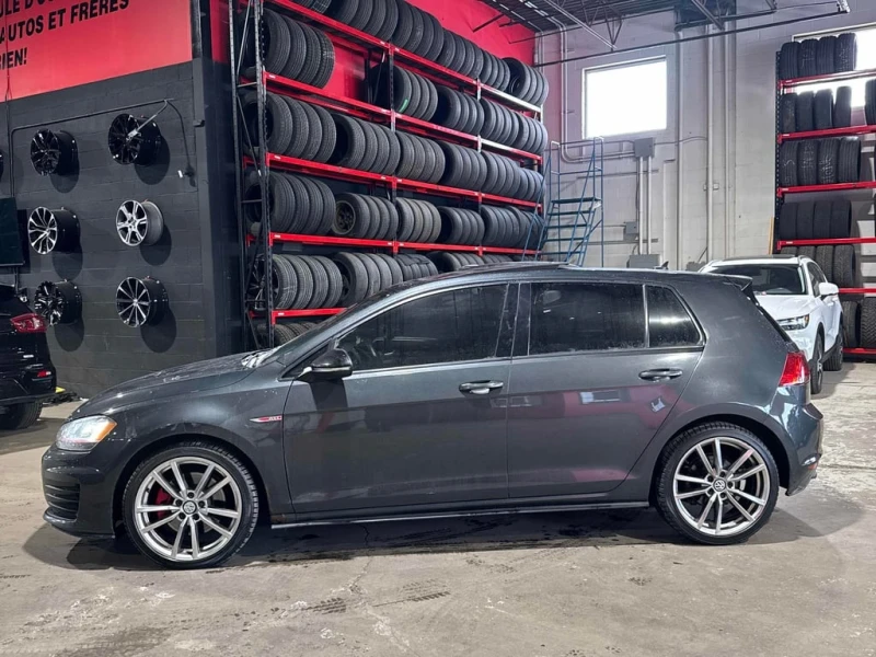 VW Golf * Autobahn * CARFAX * БЕЗ ПЪРВОНАЧАЛНА ВНОСКА, снимка 2 - Автомобили и джипове - 52642549