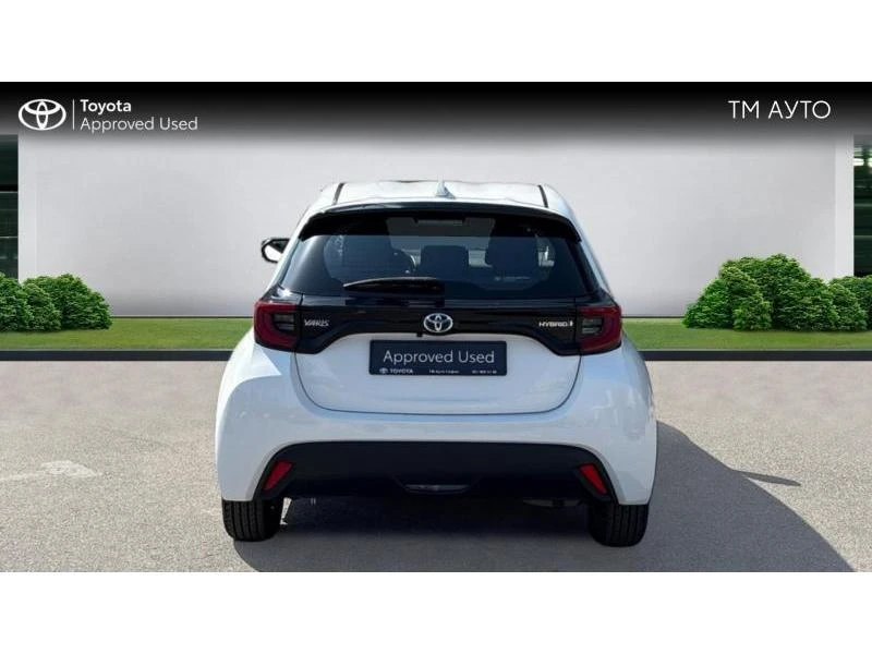 Toyota Yaris 1.5HSD TREND, снимка 4 - Автомобили и джипове - 56304364