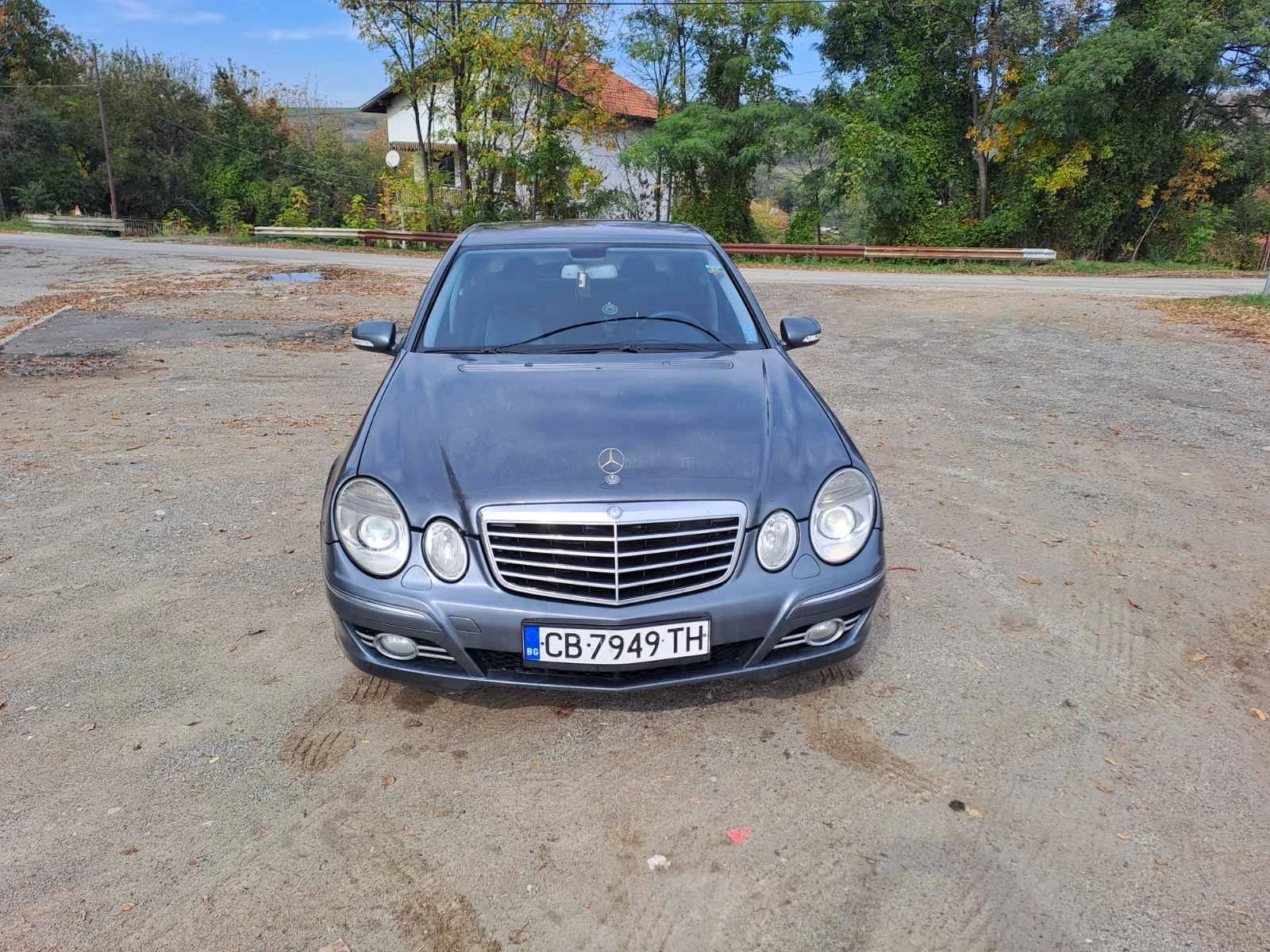 Mercedes-Benz E 220, снимка 1