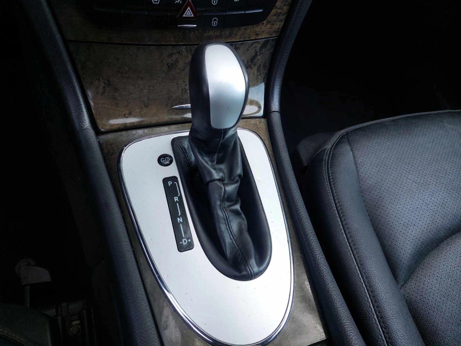 Mercedes-Benz E 320 CDI AVANTGARDE  | Mobile.bg   11