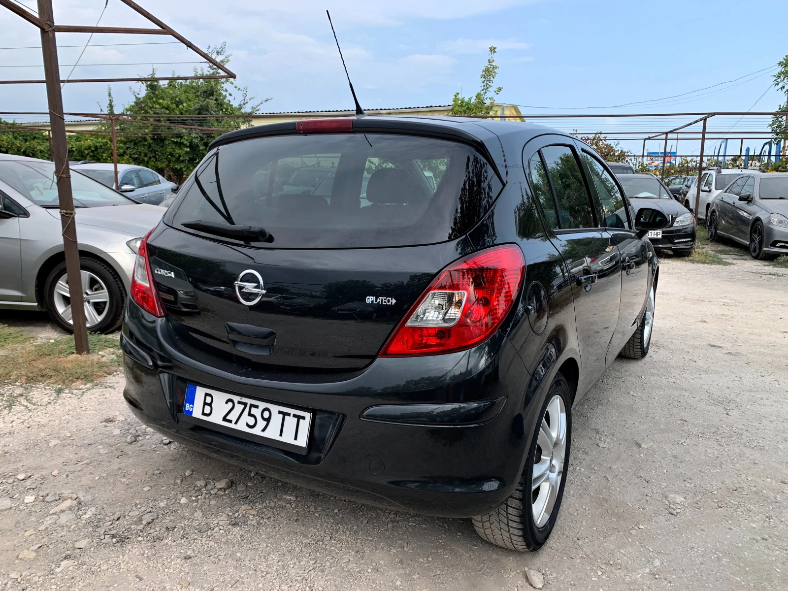 Opel Corsa 1.2i З.Г.ИНЖЕКЦИОН - изображение 4