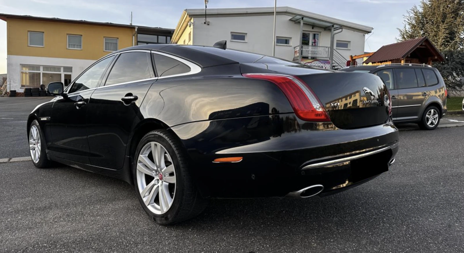 Jaguar Xj 3.0d V6  - изображение 4