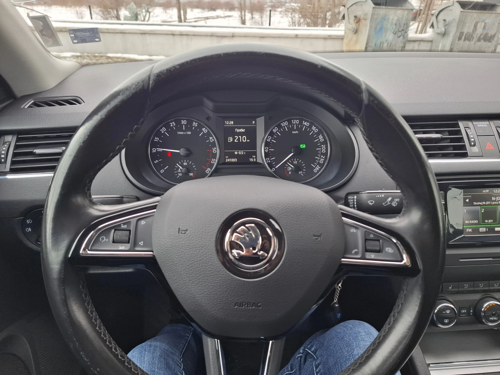 Skoda Octavia 1.6 DSG - изображение 7