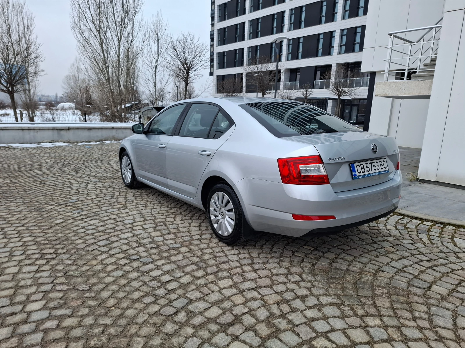 Skoda Octavia 1.6 DSG - изображение 6