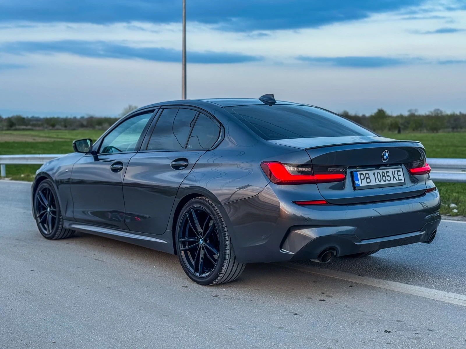 BMW 320 I M-SPORT FULL/Pack G-20 ОБСЛУЖЕН/ ПЪЛНО КАСКО - изображение 5