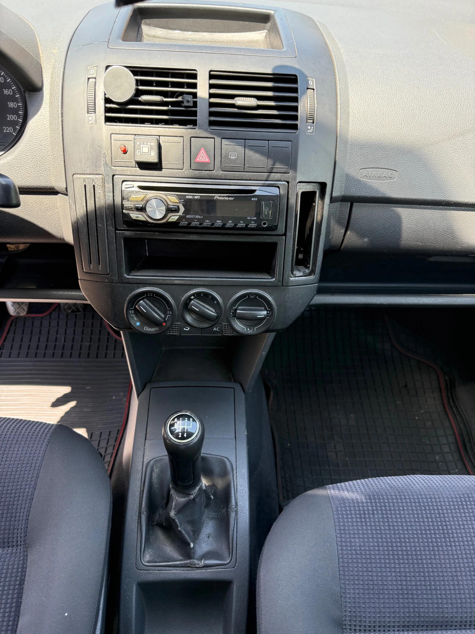 VW Polo Vw Polo 1, 4 LPG - изображение 8