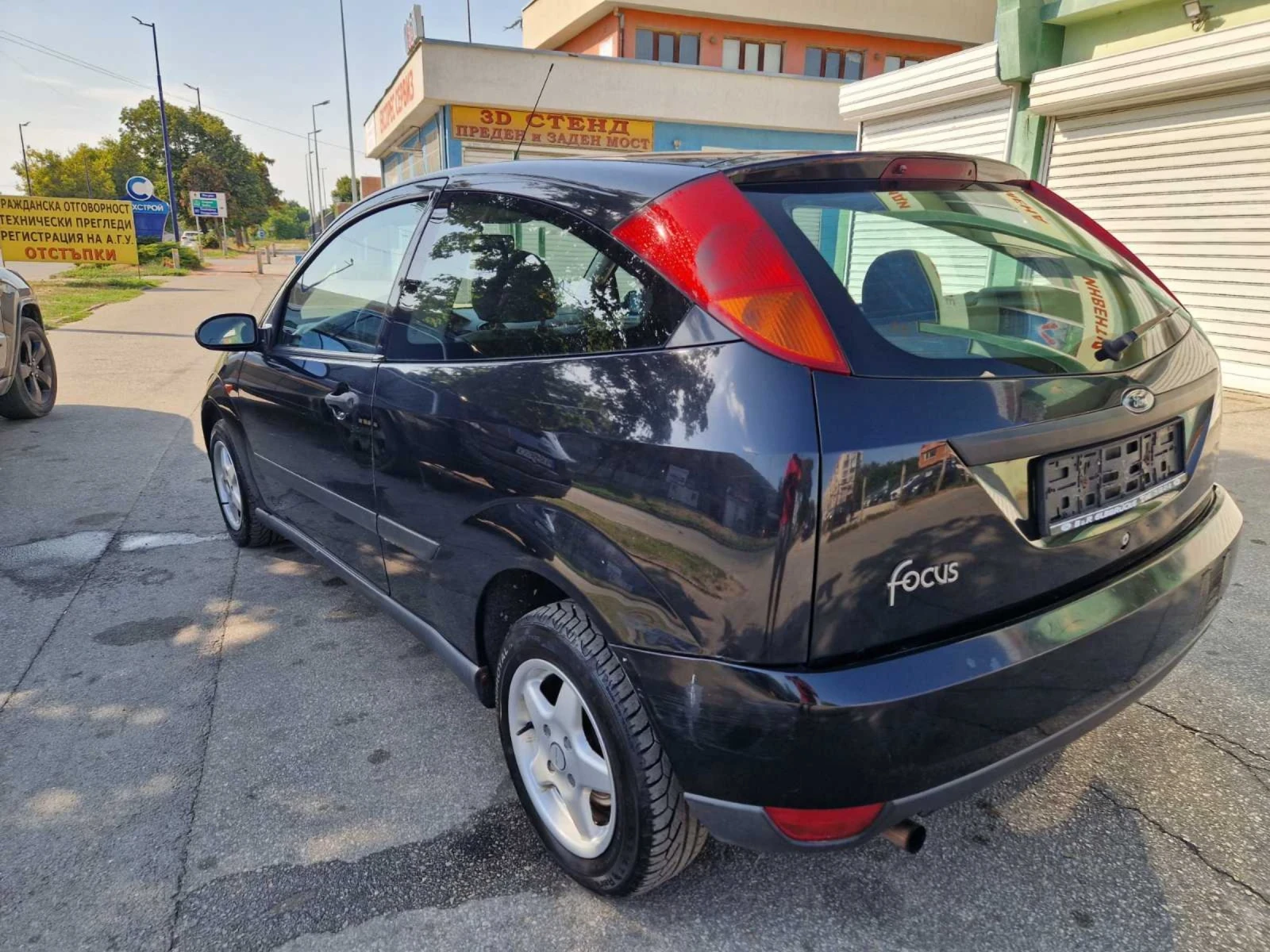 Ford Focus 1.4 / 75 к.с. - изображение 6