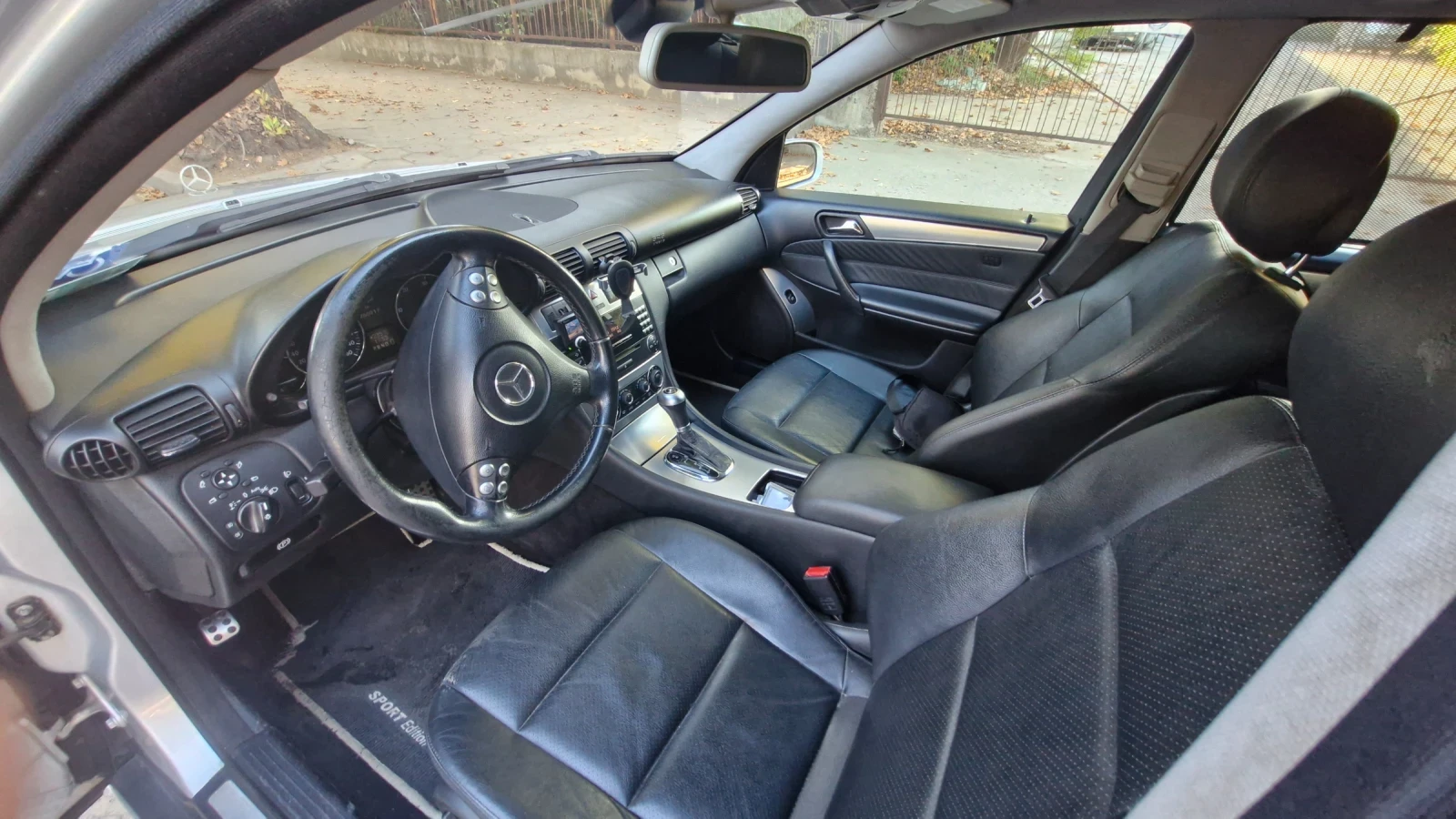 Mercedes-Benz C 220 2.2 - с нови гуми и окачване - изображение 7