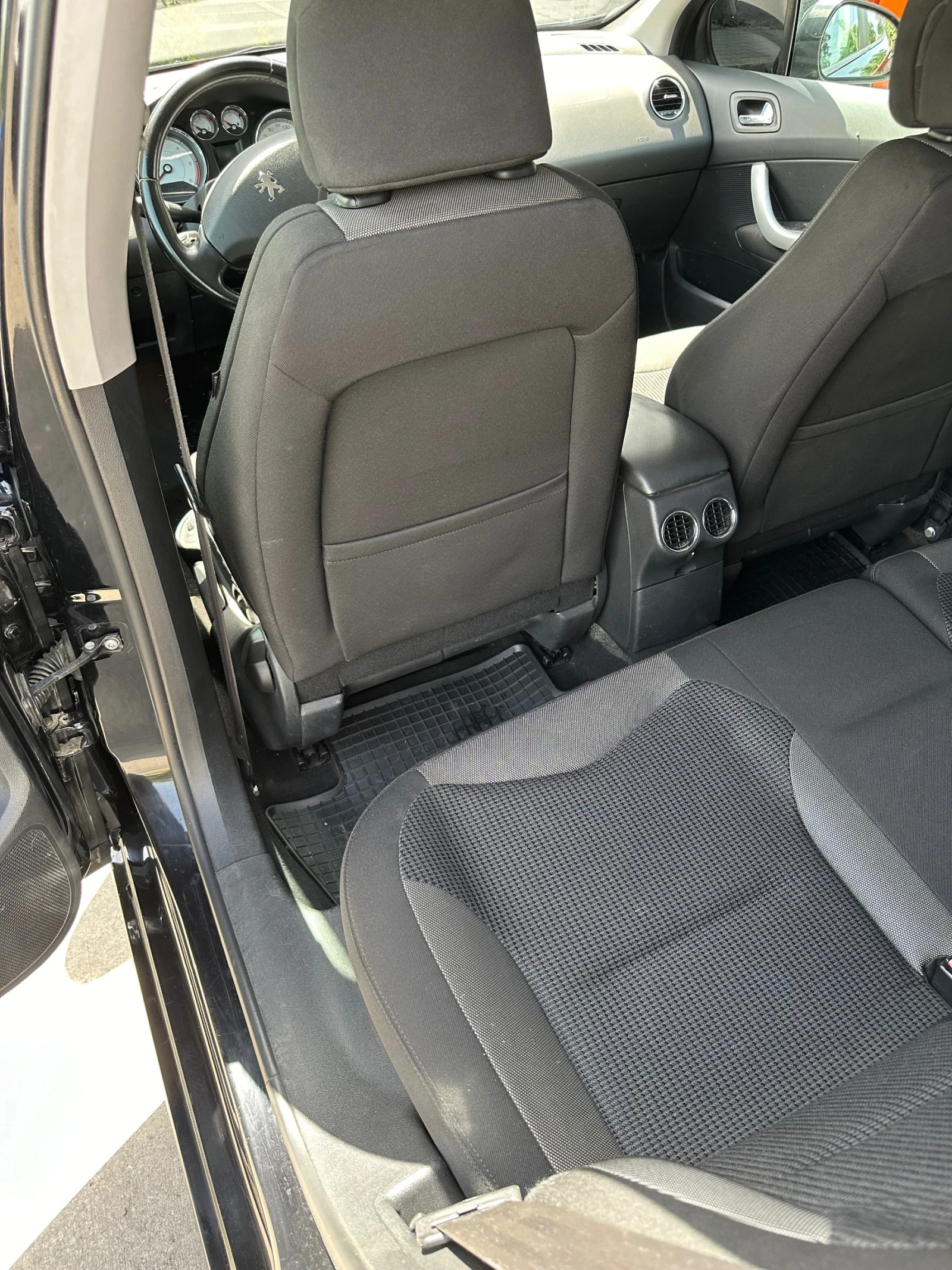 Peugeot 308  - изображение 9