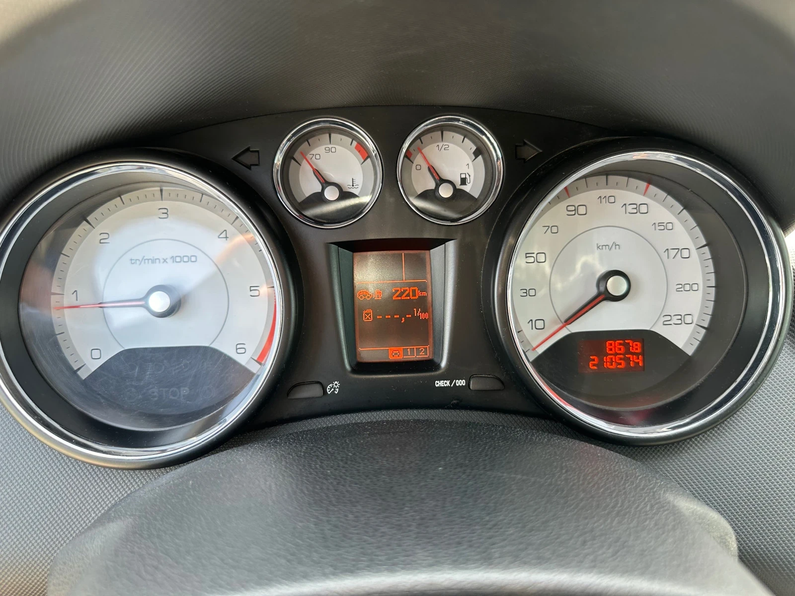 Peugeot 308  - изображение 3