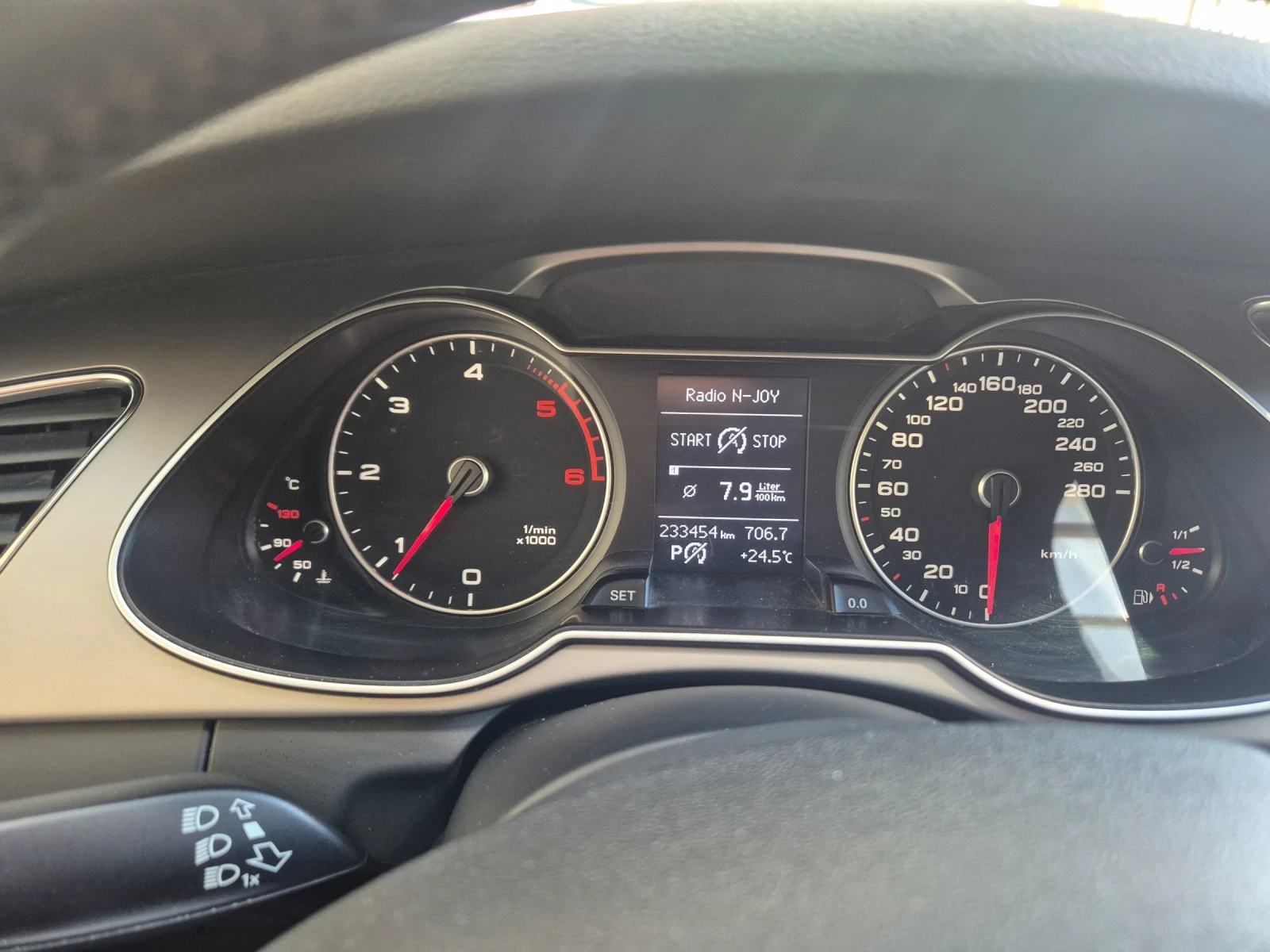 Audi A4 Авант - изображение 8