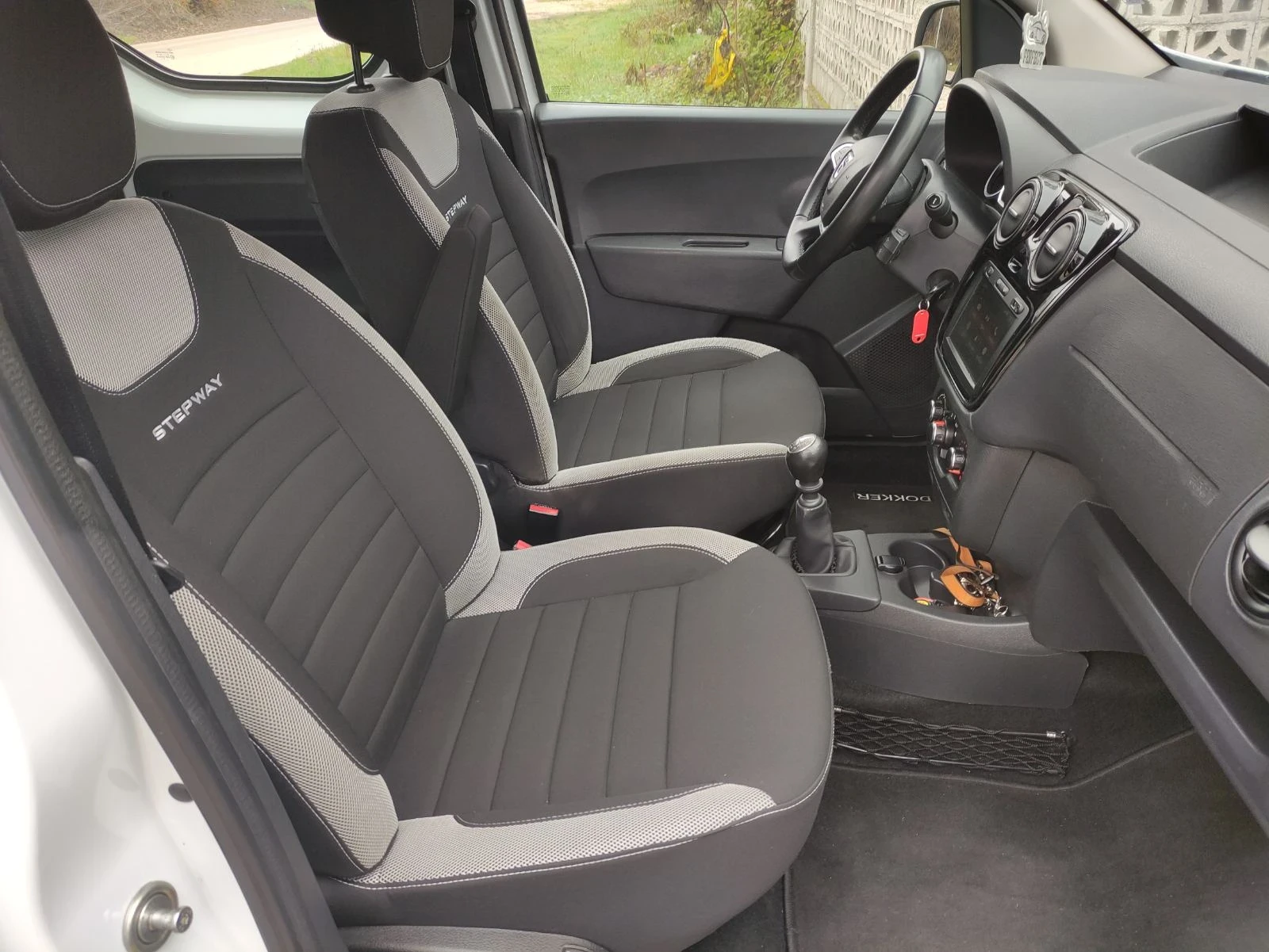 Dacia Dokker 1.5 DCI stepway  - изображение 4