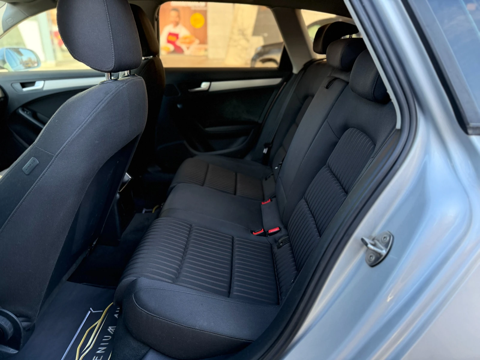 Audi A4 6 МЕСЕЦА ГАРАНЦИЯ/2.0TDI 140к.с. Автоматик/Подгрев - изображение 8