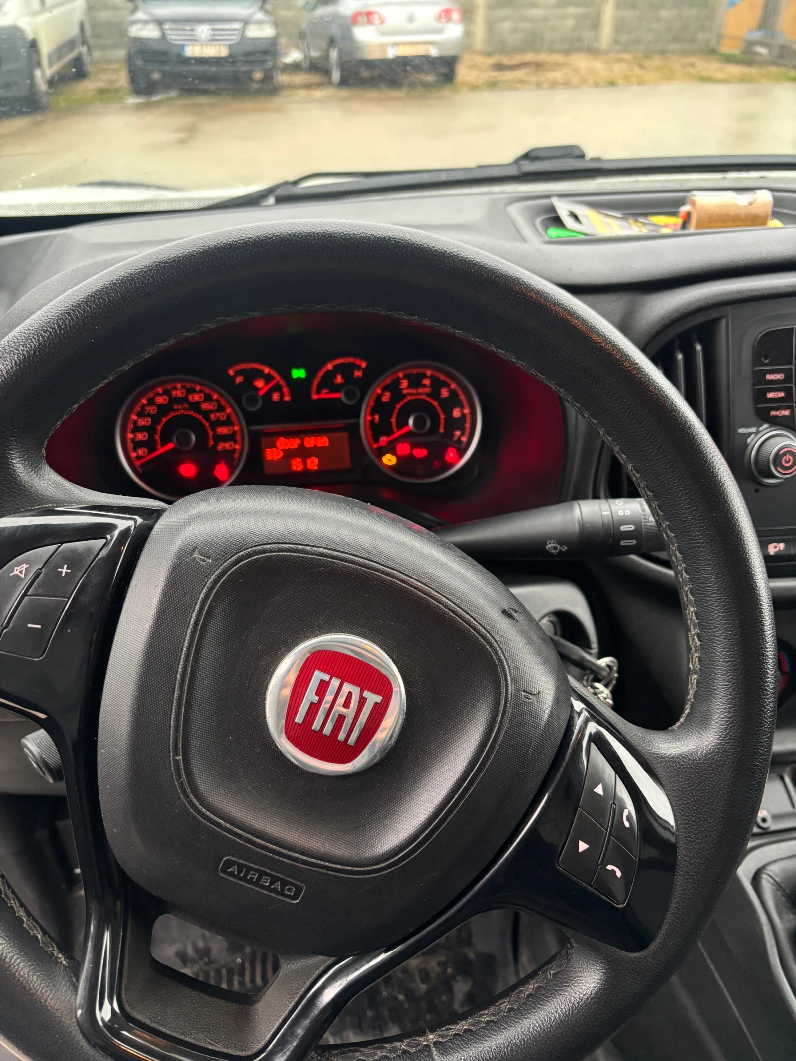 Fiat Doblo, снимка 8 - Автомобили и джипове - 53950363