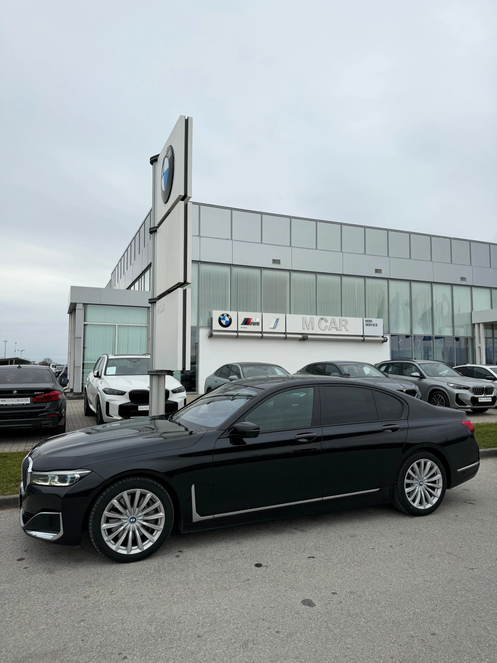 BMW 740 XDrive, снимка 7 - Автомобили и джипове - 54101721