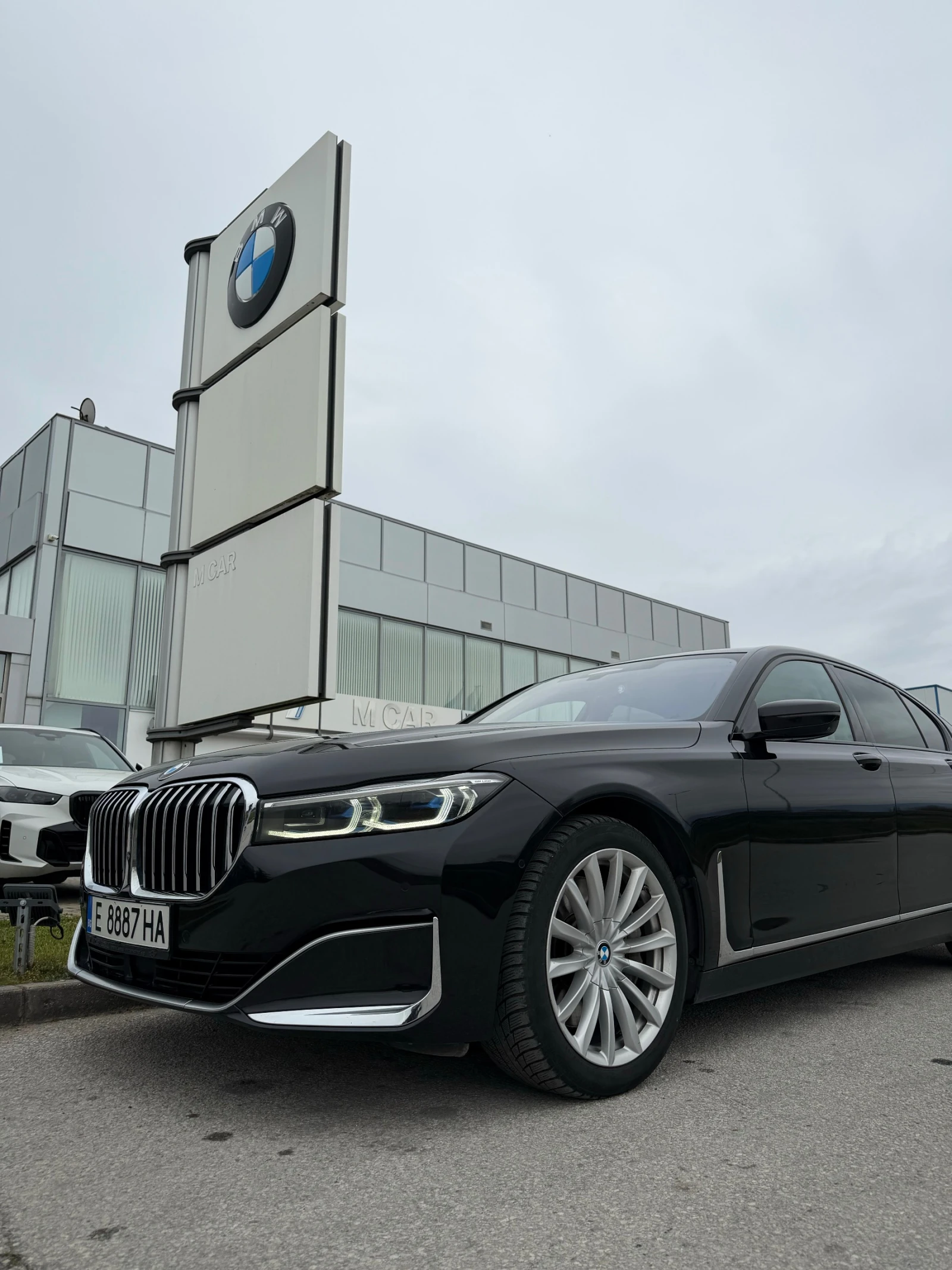 BMW 740 XDrive, снимка 6 - Автомобили и джипове - 54101721