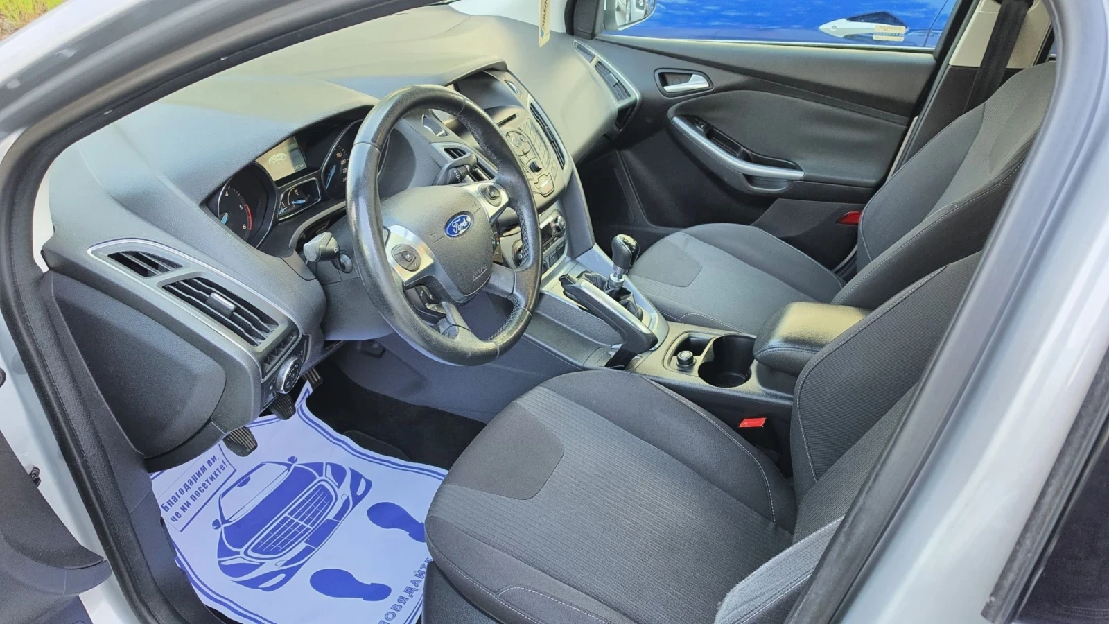Ford Focus 1.6HDi 115k.c TITANIUM FaceLift 2013, снимка 8 - Автомобили и джипове - 54235319