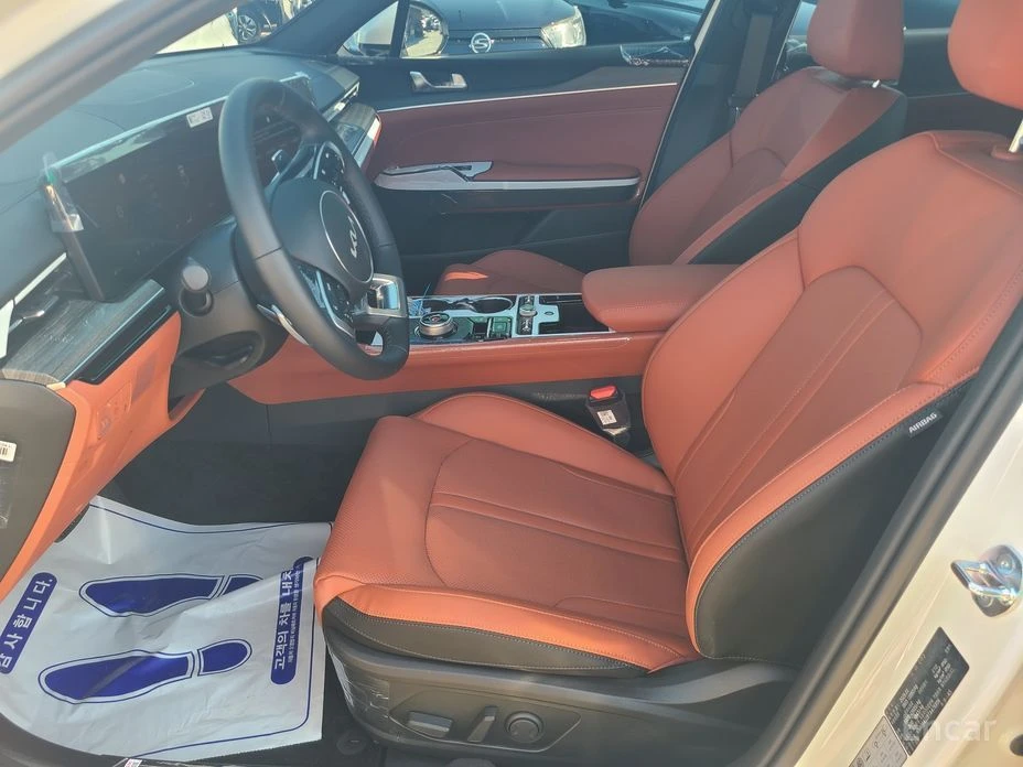 Kia K5, снимка 7 - Автомобили и джипове - 54359538