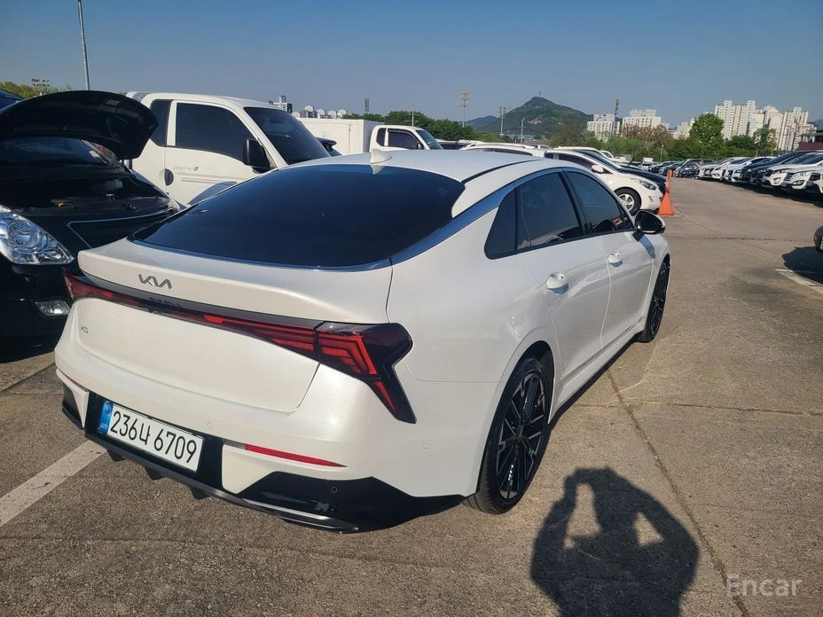 Kia K5, снимка 6 - Автомобили и джипове - 54359538