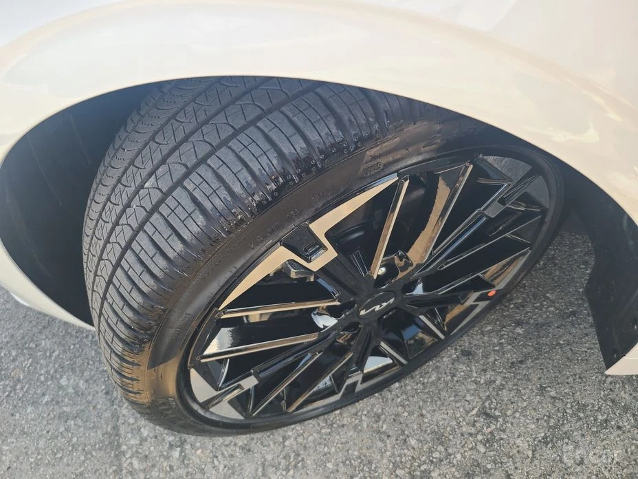 Kia K5, снимка 8 - Автомобили и джипове - 54359538